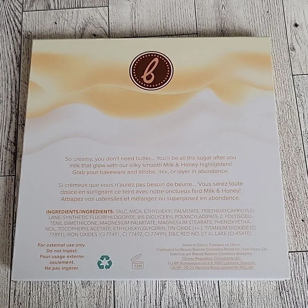 Beauty Bakerie Milk and Honey Highlighter Palette - Picture 5 of 5